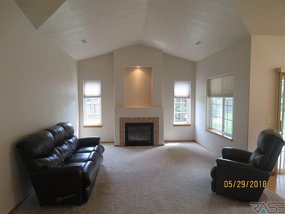 4th image of 7304 S Hoffman Pl