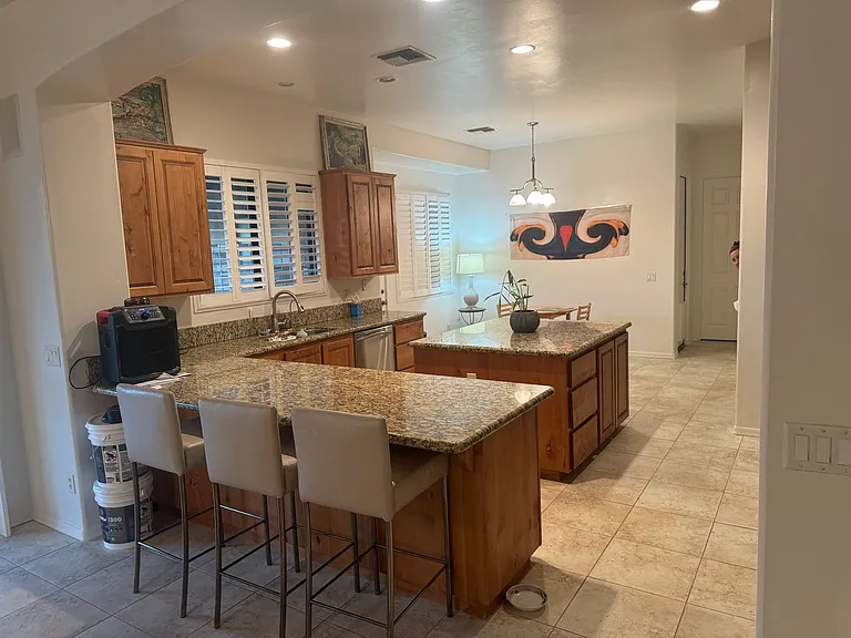 14032 E Cavedale Dr — Photo 5