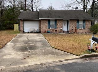 807 Longstreet Dr, Hattiesburg, MS 39401