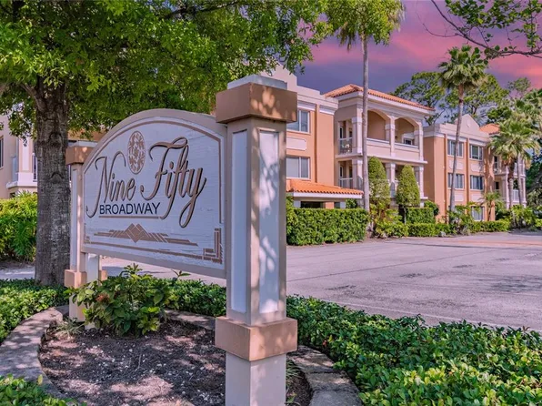 950 Broadway APT 101, Dunedin, FL 34698