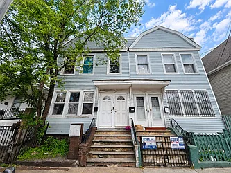 119 Myrtle Avenue