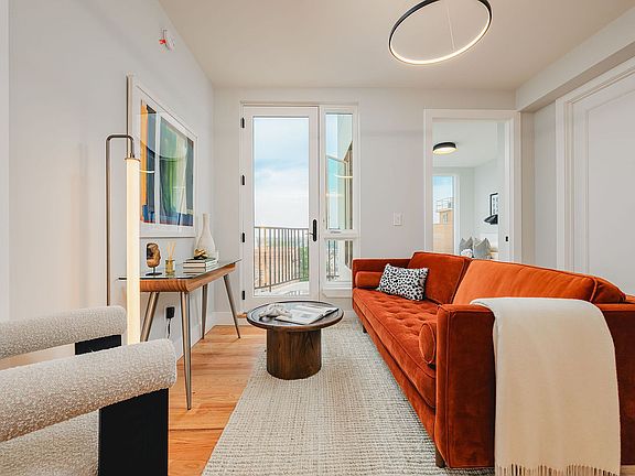 4th image of 2112 Avenue P #101