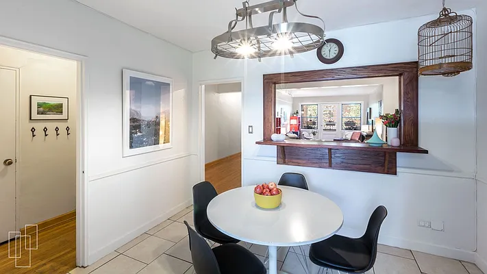 Sold by Garfield Realty  | media 5