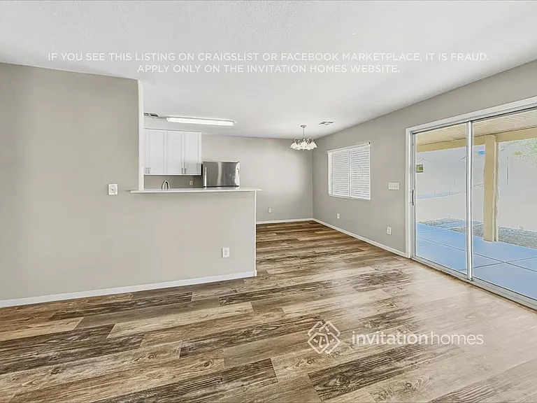 4945 Drifting Pebble St — Photo 6