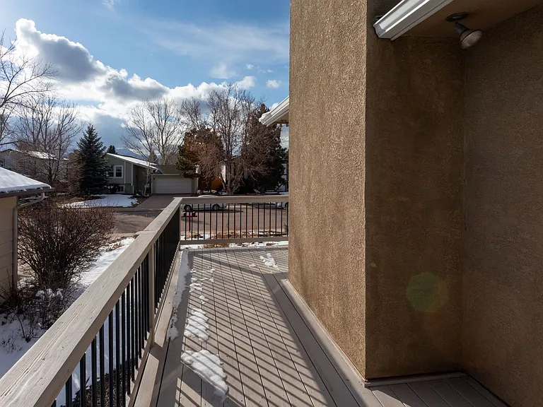 7673 Safari Cir — Photo 31