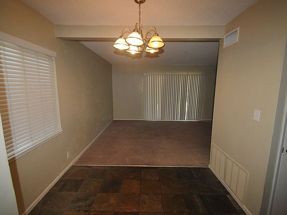 3rd image of 275 Canfield Ave