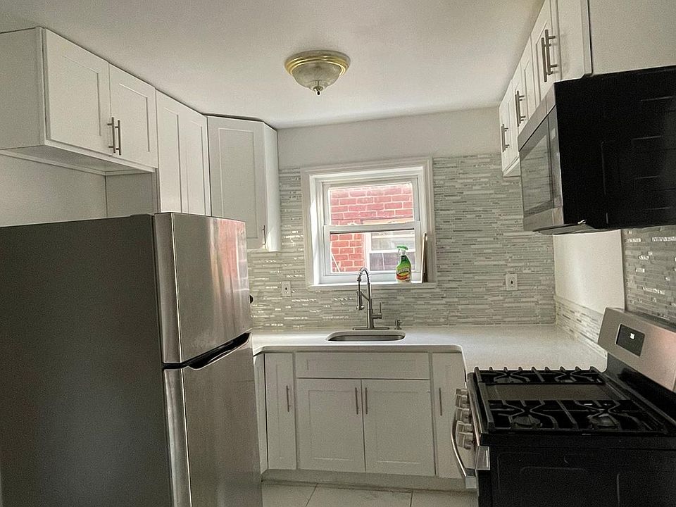 1st image of 4412 Baychester Ave #3