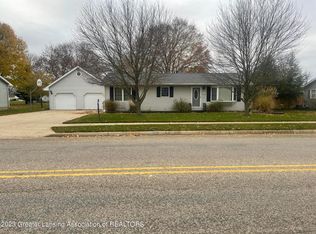 869 Lyons Rd, Portland, MI 48875