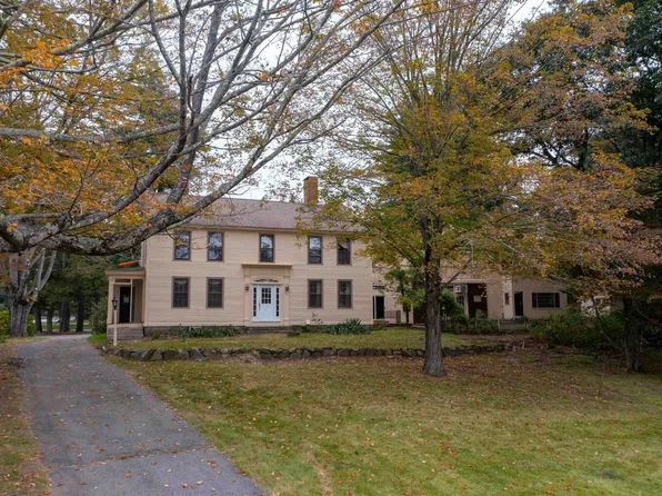 159 Crawley Falls Road, Brentwood, NH 03833