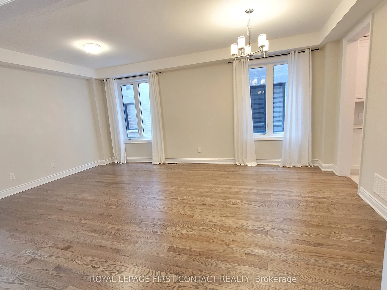 5 bed, $3,500 — Photo 3