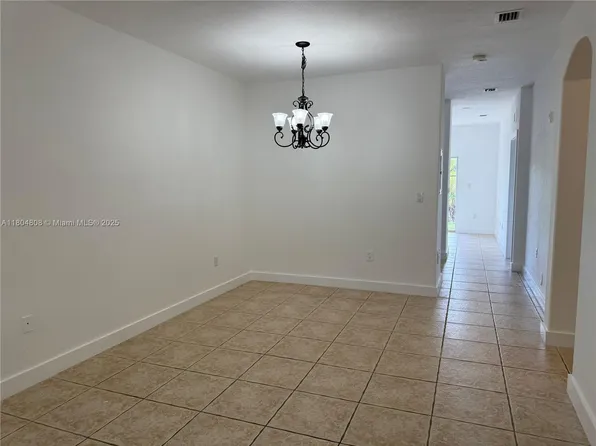 2637 SE 16th Ter Unit 103, Homestead, FL 33035
