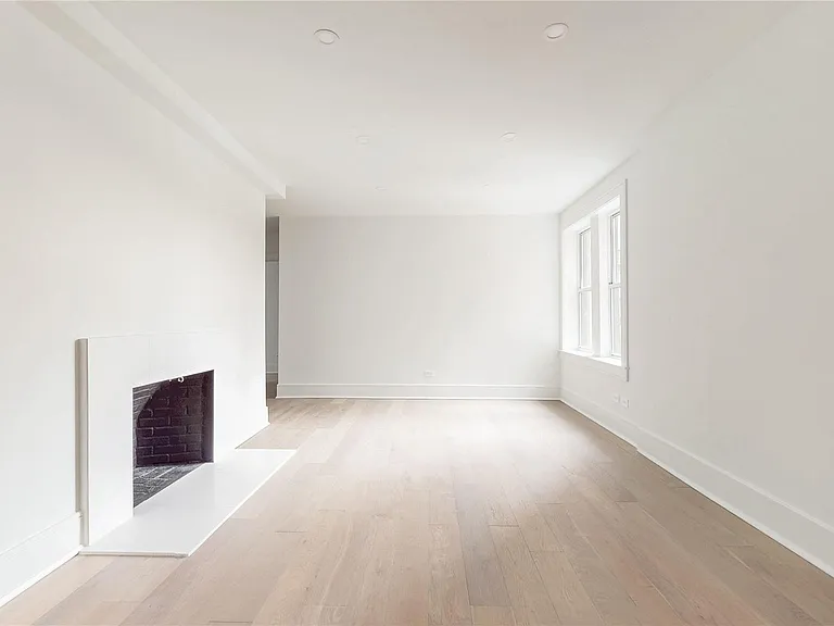148-09 Northern Blvd #5M — Photo 3