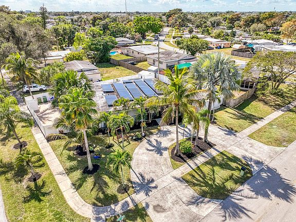 2nd image of 1409 NW 58th Avenue