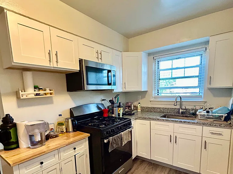 241 W Passaic St — Photo 8