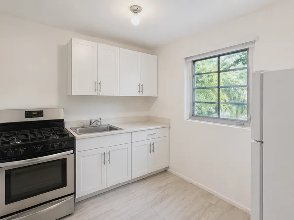 3631 Thomas Ave Miami, FL 33316
