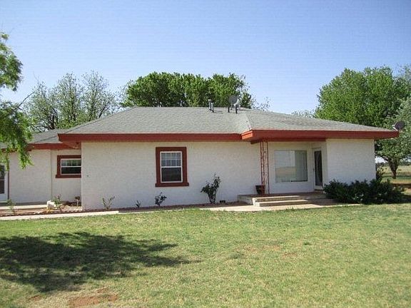 2nd image of 2040 County Road 430