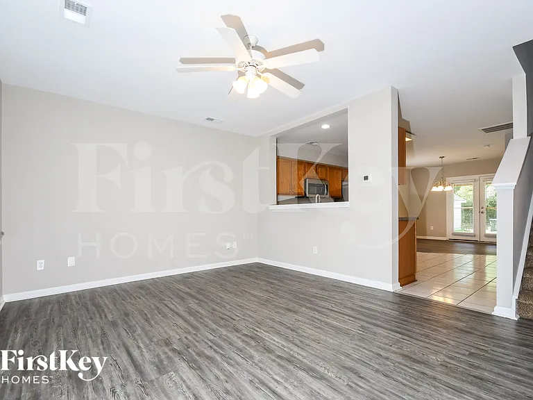 405 Verbena Ave — Photo 3