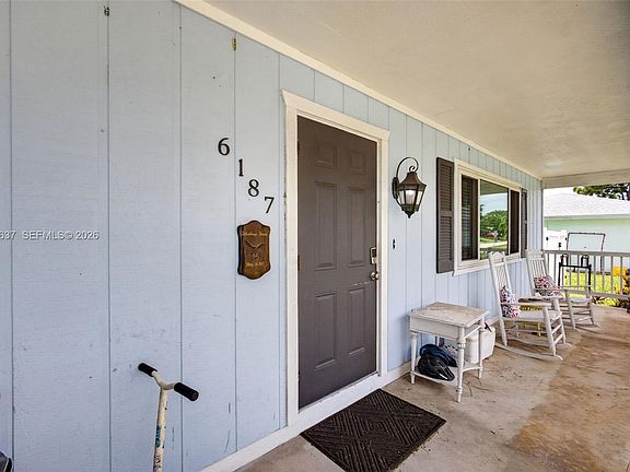 5th image of 6187 Kendrick St
