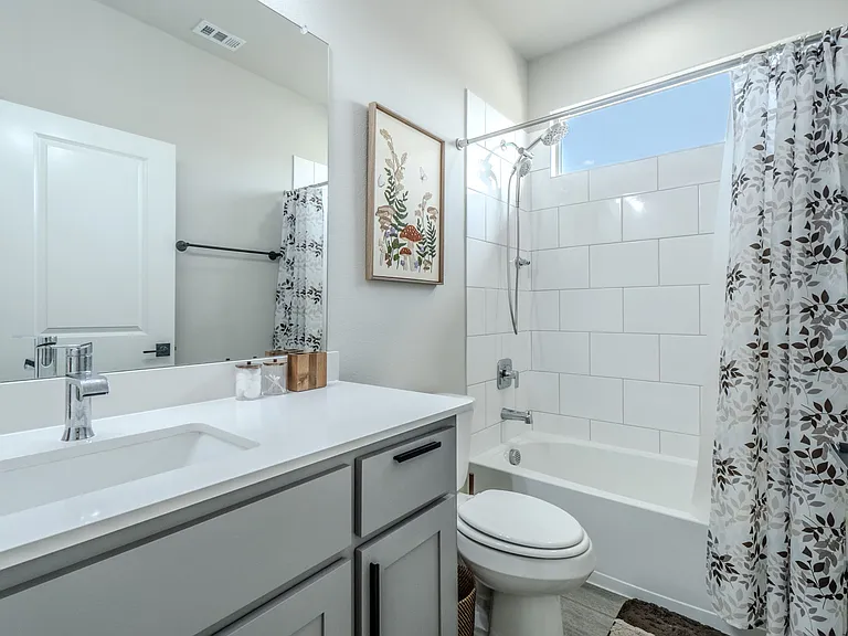 3105 Lionsgate Dr — Photo 5