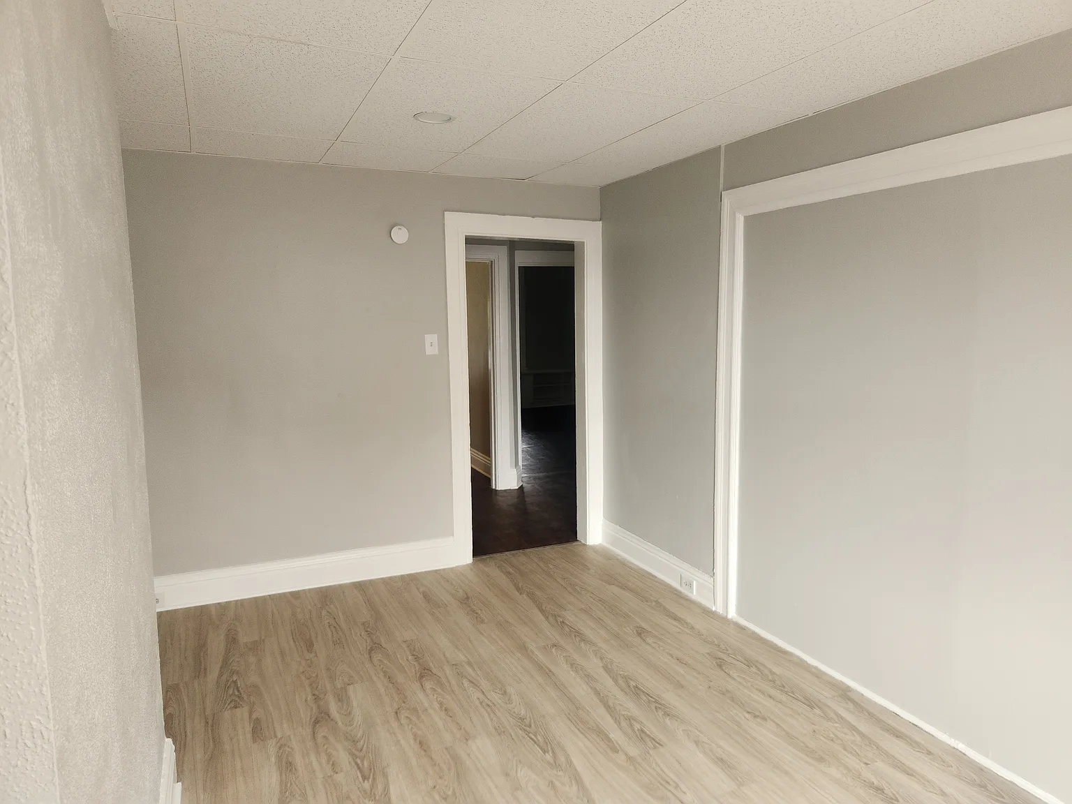 2 bed, 800 sqft, $1,367 — Photo 3