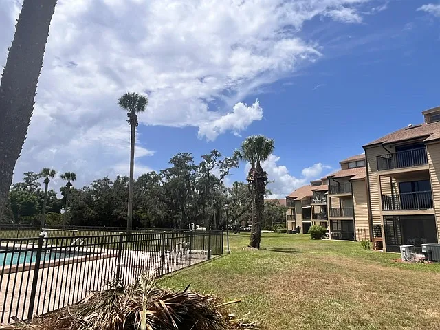 2 bed, 1550 sqft, $2,000 — Photo 3