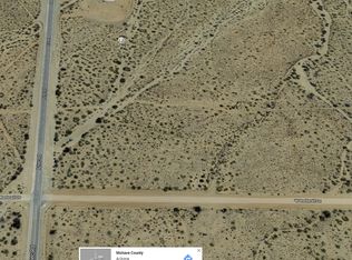 1094 S Aztec Rd, Golden Valley, AZ 86413