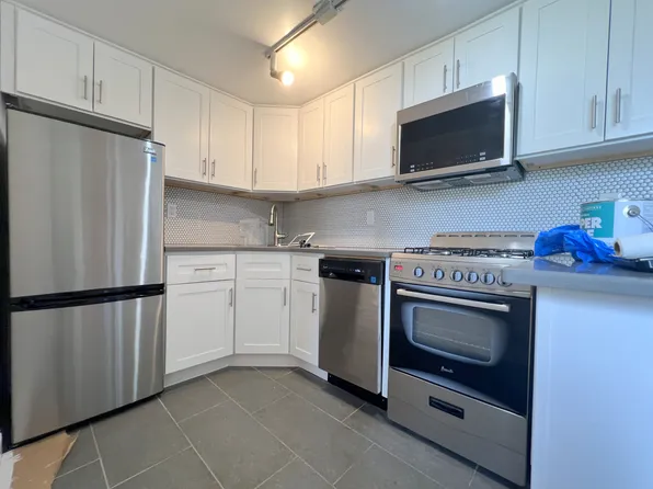 338 E 92nd St APT 32, New York, NY 10128