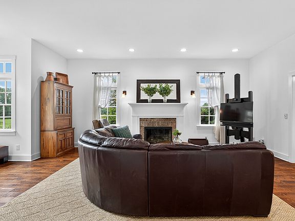 12th image of this home