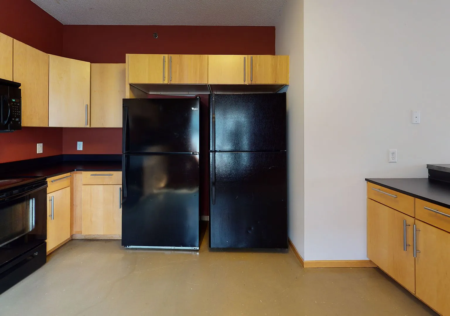 1117 8th St SE — Photo 3