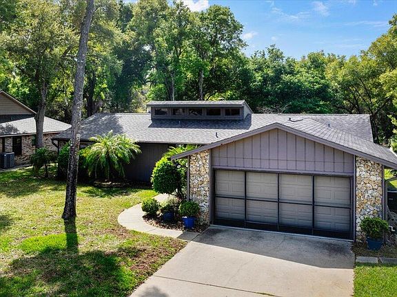 2nd image of 1548 Poplar Dr
