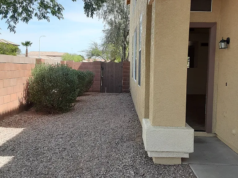 16635 S 45th Pl — Photo 100