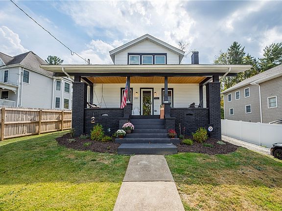 3rd image of 200 Piersol Ave
