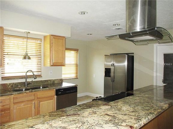 3rd image of 6927 301st Ave N