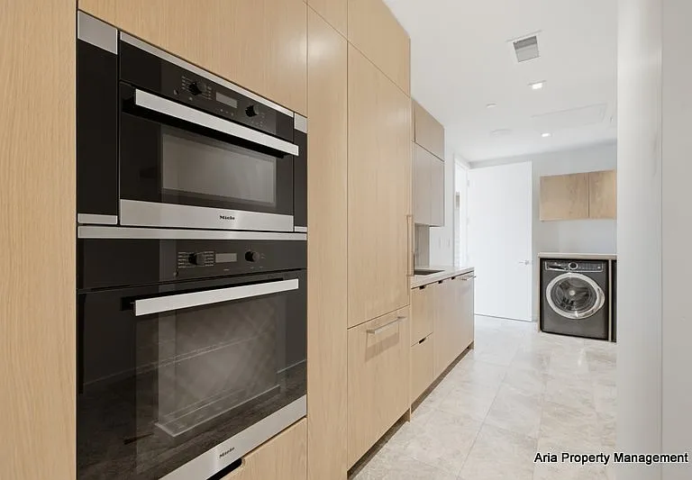 1075 NW Northrup St #1515-1516 — Photo 26