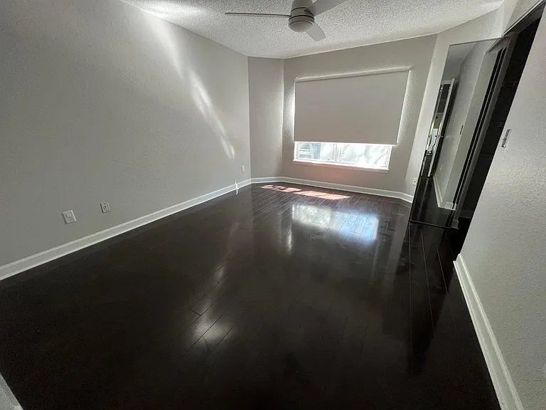 717 Mainsail Dr — Photo 22