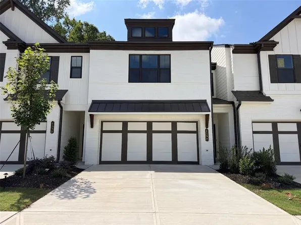4190 Millstone Park Ln, Gainesville, GA 30504