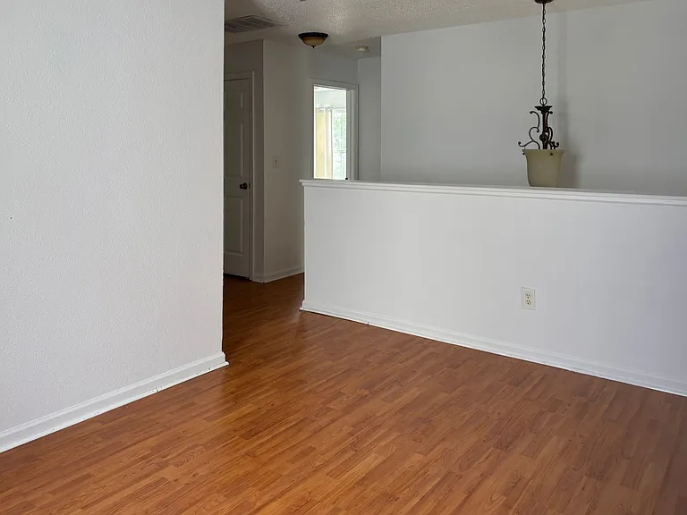 7248 Kimble Dr — Photo 26