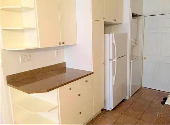 Rented by City Connections Realty | media 35