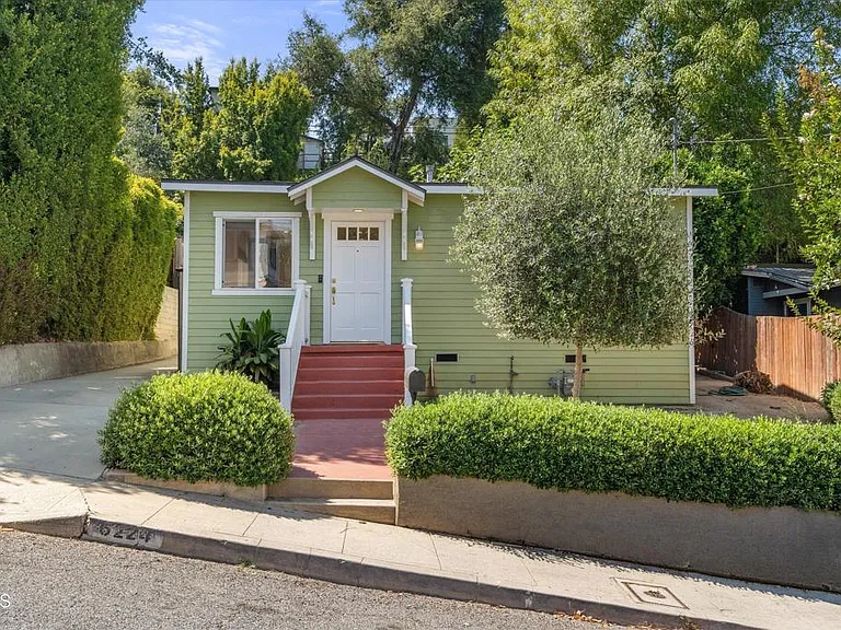 6224 Springvale Dr — Photo 1