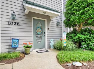 1026 High Dunes Quay APT 201, Hampton, VA 23664