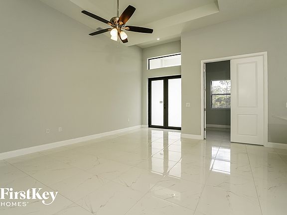 3rd image of 1003 Palmetto Ave