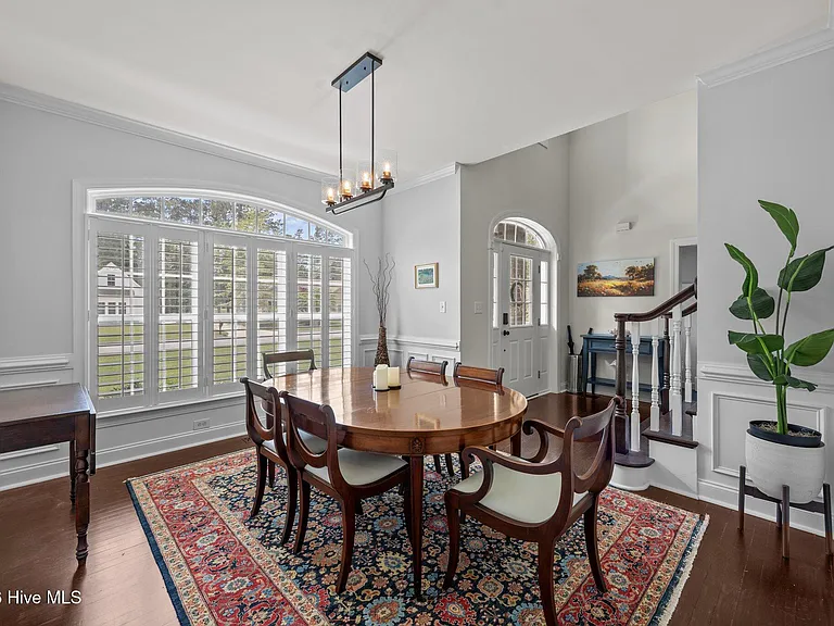 3504 Cranberry Ln — Photo 6