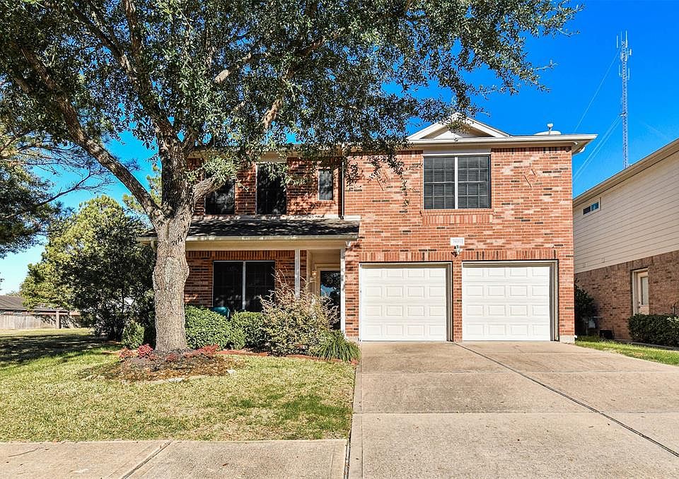 1st image of 21114 Somerset Park Ln