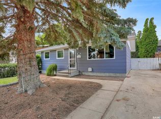 1228 Athabasca STREET W, Moose Jaw, SK S6H 6C6