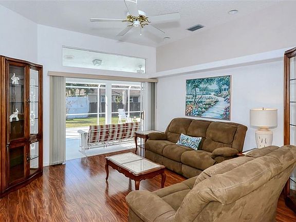 5th image of 2546 Waterview Ct