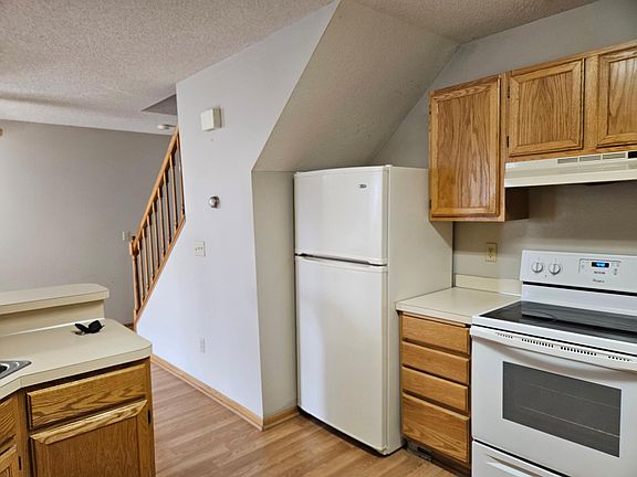 5th image of 1845 Donegal Dr APT 10