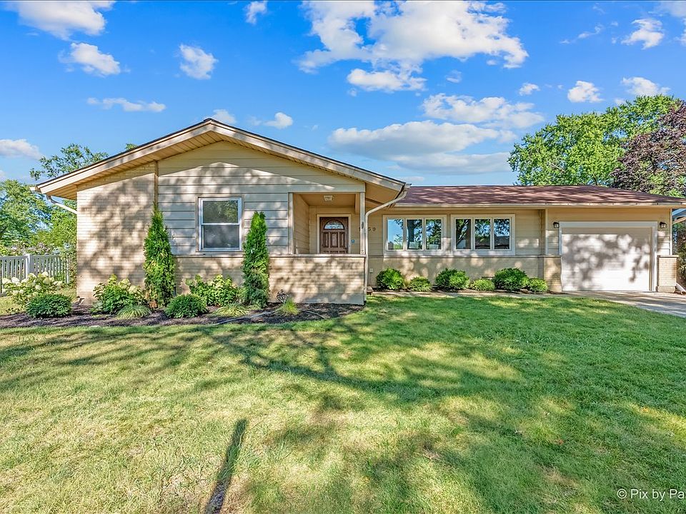 1st image of 1059 Hickory Ln