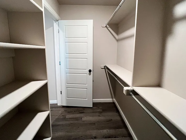 7713 Owen Ln — Photo 20