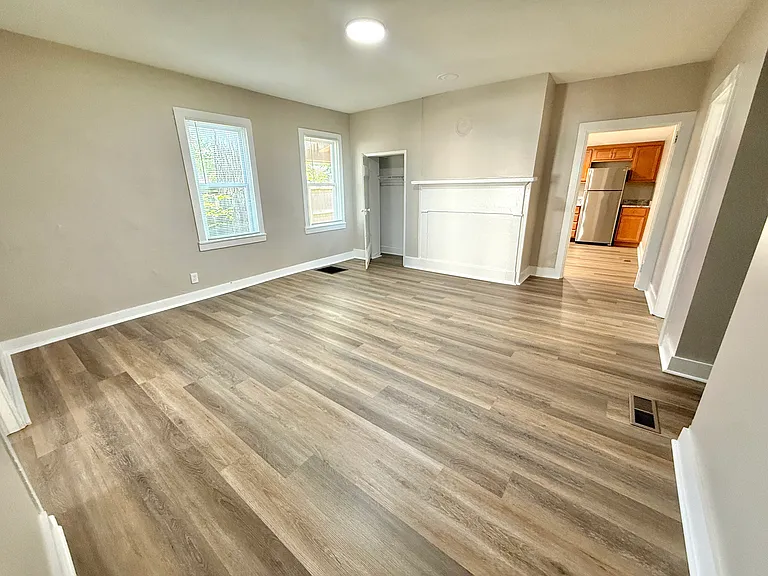 314 N Mechanic St #3 — Photo 7