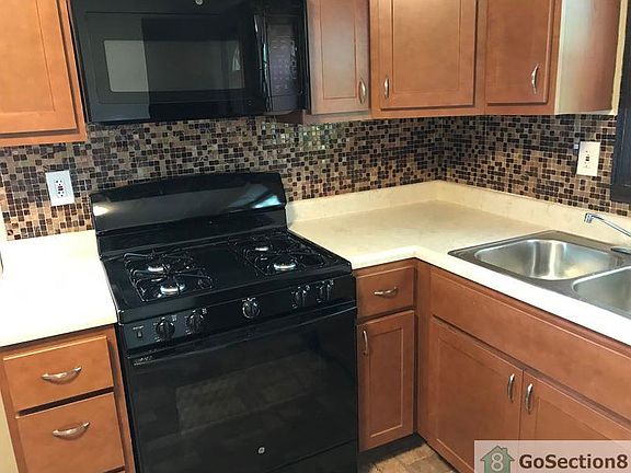 4th image of 5314 College Ave